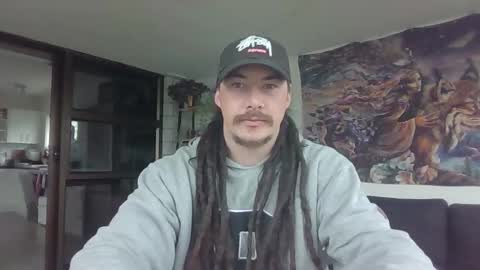 Alex online show from 10-04-25, 02:31