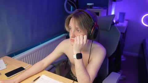 Alexycutie online show from 03-20-26, 01:16