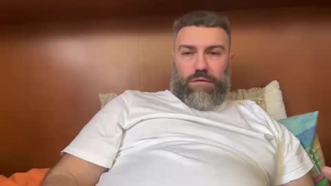 alfali online show from 12-29-24, 01:06