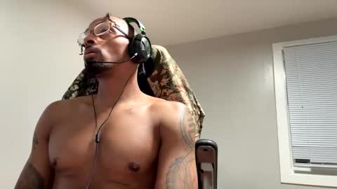 Snapshot of alfapipe23 chatting on 11-03-25, 12:57 alfapipe23 online show from 11-03-25, 12:57