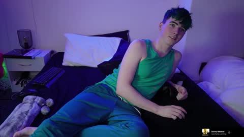 Snapshot of alfiegreenxxx chatting on 02-05-25, 11:06 Alfie Green online show from 02-05-25, 11:06
