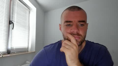 alfiesolomons87 online show from 10-29-25, 08:38