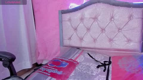 Carolina Join The Fan Club  online show from 01-08-25, 06:52