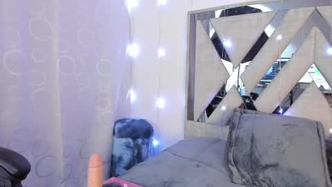 Carolina Join The Fan Club  online show from 03-11-25, 12:17