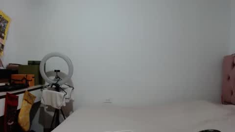 Alia  online show from 12-16-25, 12:21