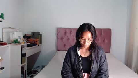 Alia      Anjali  online show from 10-11-25, 01:53