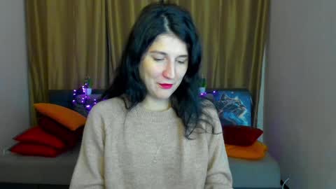Snapshot of alianna_solo_kiss chatting on 12-31-24, 06:27 Alianna online show from 12-31-24, 06:27