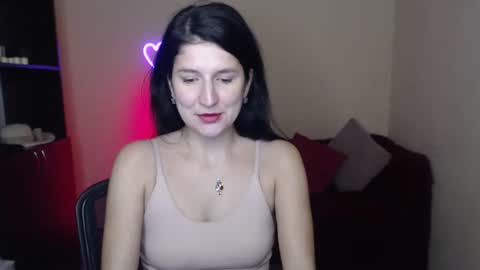 Snapshot of alianna_solo_kiss chatting on 02-02-25, 12:24 Alianna online show from 02-02-25, 12:24