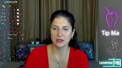 Alianna online show from 10-30-25, 12:17