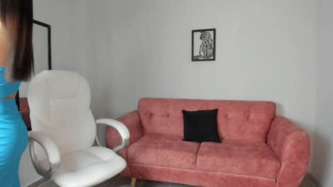 Snapshot of alice23jones chatting on 01-29-25, 02:21 Alice online show from 01-29-25, 02:21