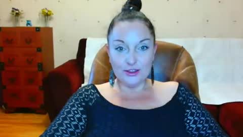 Alice online show from 09-21-25, 04:14