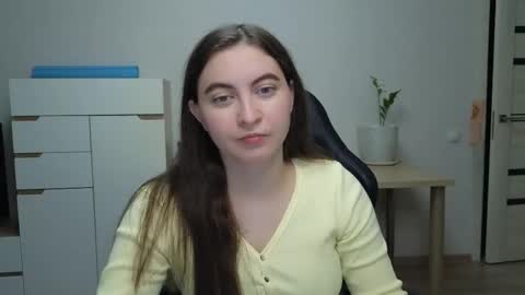 Snapshot of alice_________________________ chatting on 02-24-26, 05:55 Alice online show from 02-24-26, 05:55