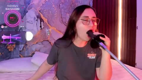 Mey online show from 10-06-25, 03:26