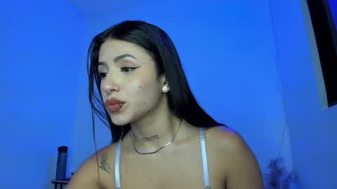 Manuela online show from 01-15-25, 12:47