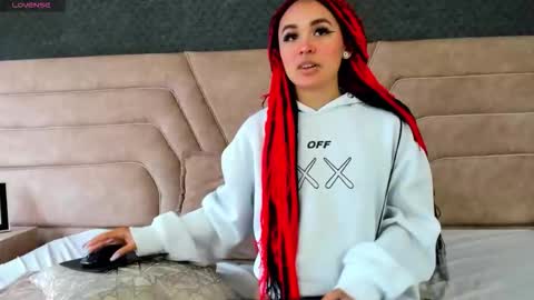 alice foxred online show from 01-13-26, 02:55