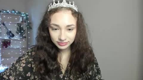 Snapshot of alice_love_888 chatting on 12-16-25, 11:26 Alice online show from 12-16-25, 11:26