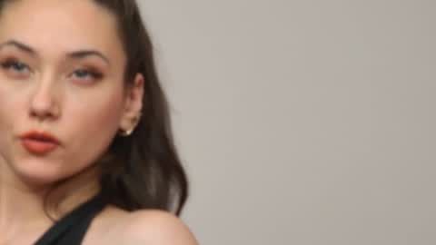 AliceMunro online show from 01-05-25, 12:42