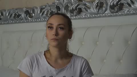 AliceMunro online show from 09-27-25, 04:12