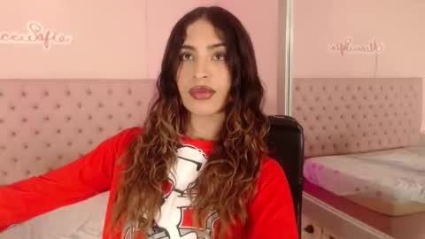 Sofia online show from 10-13-25, 12:54