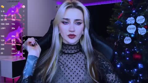 Snapshot of alice_specter chatting on 12-24-24, 07:44 Alice online show from 12-24-24, 07:44