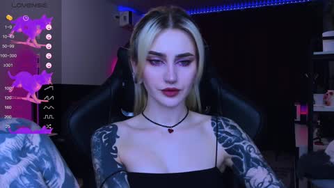 Snapshot of alice_specter chatting on 01-16-25, 06:27 Alice online show from 01-16-25, 06:27