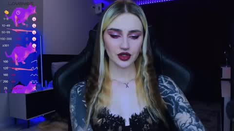 Snapshot of alice_specter chatting on 02-10-25, 06:03 Alice online show from 02-10-25, 06:03