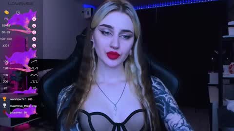 Snapshot of alice_specter chatting on 03-09-25, 09:14 Alice online show from 03-09-25, 09:14