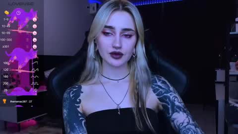 Snapshot of alice_specter chatting on 03-12-25, 08:41 Alice online show from 03-12-25, 08:41