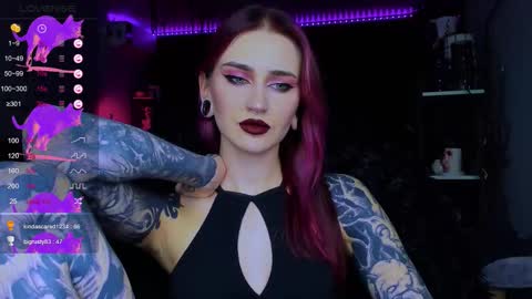 Snapshot of alice_specter chatting on 10-18-25, 06:41 Alice online show from 10-18-25, 06:41