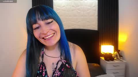 Snapshot of alice_sweetmomma chatting on 12-16-24, 06:05 Alice online show from 12-16-24, 06:05