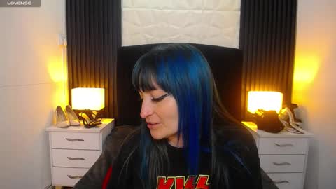 Snapshot of alice_sweetmomma chatting on 12-19-24, 11:50 Alice online show from 12-19-24, 11:50