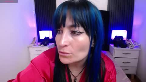 Snapshot of alice_sweetmomma chatting on 01-20-25, 10:04 Alice online show from 01-20-25, 10:04