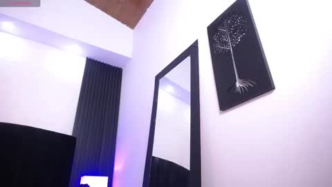 Snapshot of alice_sweetmomma chatting on 02-07-25, 11:45 Alice online show from 02-07-25, 11:45
