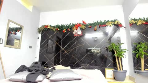 Alice thompsonx online show from 12-05-24, 11:38