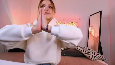 Alice  online show from 01-02-25, 12:57