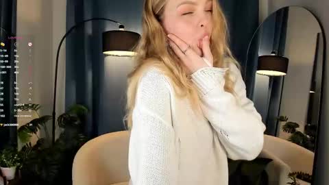 Alice  online show from 11-27-25, 01:57