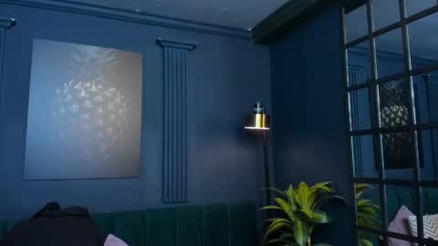 Alice and Asia online show from 10-11-25, 04:22