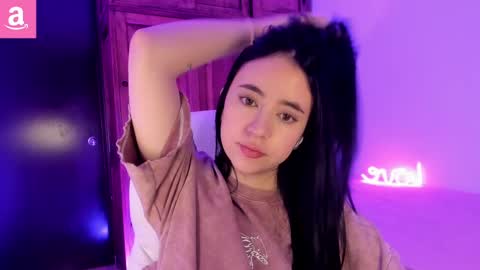 Aliceee  ..   97YP9VWGZHrefnav wishlist lists 1 online show from 02-24-25, 06:04