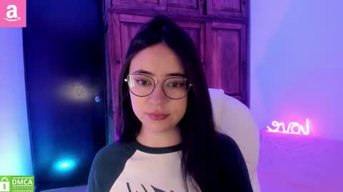 Aliceee  ..   97YP9VWGZHrefnav wishlist lists 1 online show from 10-15-25, 12:05