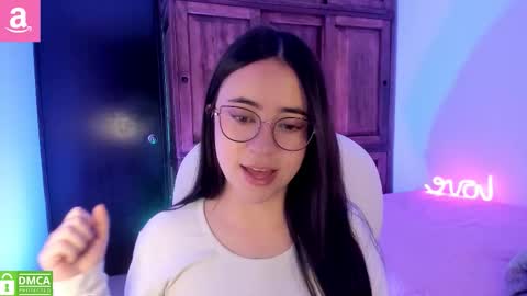 Aliceee  ..   97YP9VWGZHrefnav wishlist lists 1 online show from 10-22-25, 10:37