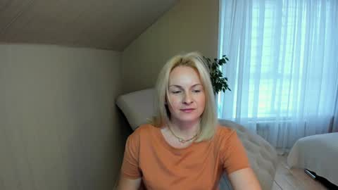 Alicee online show from 01-16-25, 11:04