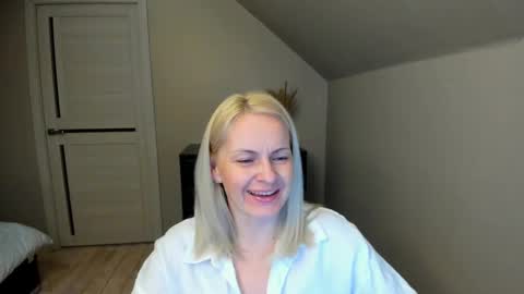 Alicee online show from 02-15-25, 08:22