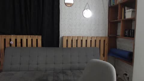 alicee_logan_ online show from 02-15-25, 05:19