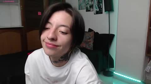 alicee_logan_ online show from 09-09-25, 02:00