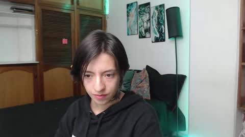 alicee_logan_ online show from 09-11-25, 01:39