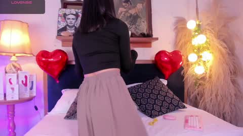 Snapshot of alicee_milf_ chatting on 02-04-25, 11:05 Aleja online show from 02-04-25, 11:05