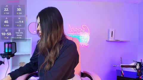 Alice online show from 10-13-25, 12:27