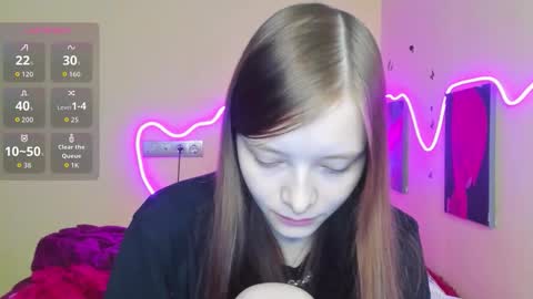 Alie online show from 09-14-25, 01:05