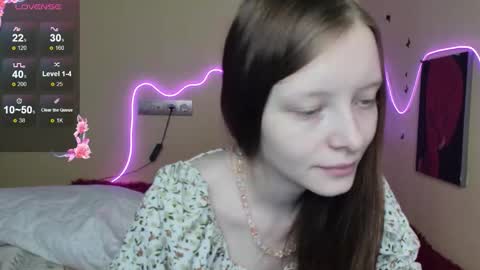 Alie online show from 10-29-25, 03:42