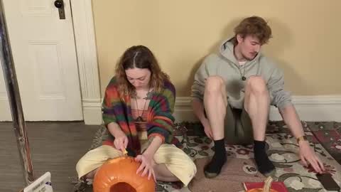 Snapshot of aliceinaceland chatting on 10-25-25, 06:35 AliceInAceland online show from 10-25-25, 06:35